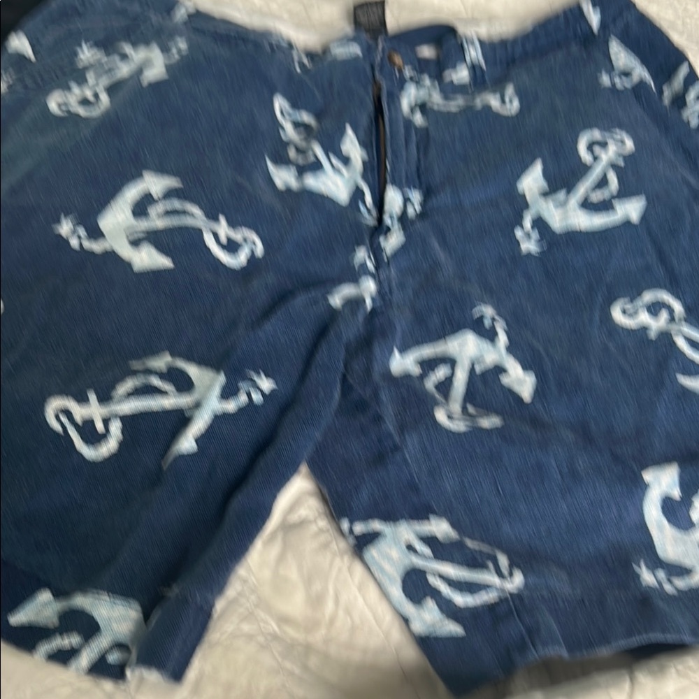 Madison 100% linen shorts